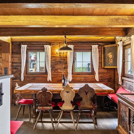 Altes Totschenhaeusl Am Ziller *