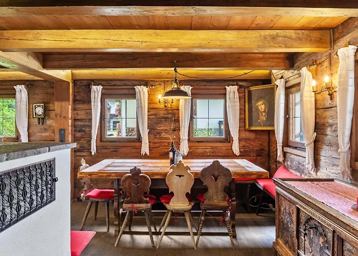 Altes Totschenhaeusl Am Ziller *