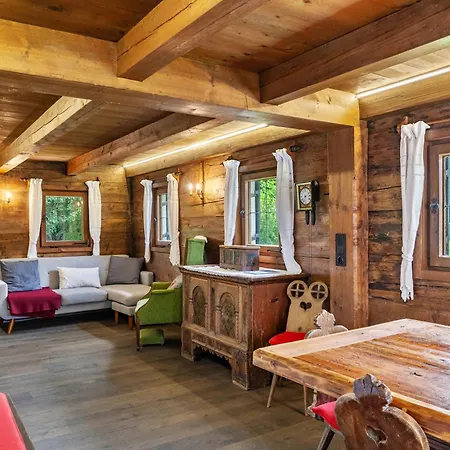 Altes Totschenhaeusl Am Ziller Semesterbostad Uderns