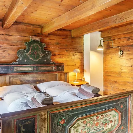 Altes Totschenhaeusl Am Ziller * Uderns