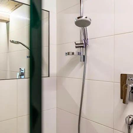 Altes Totschenhaeusl Am Ziller